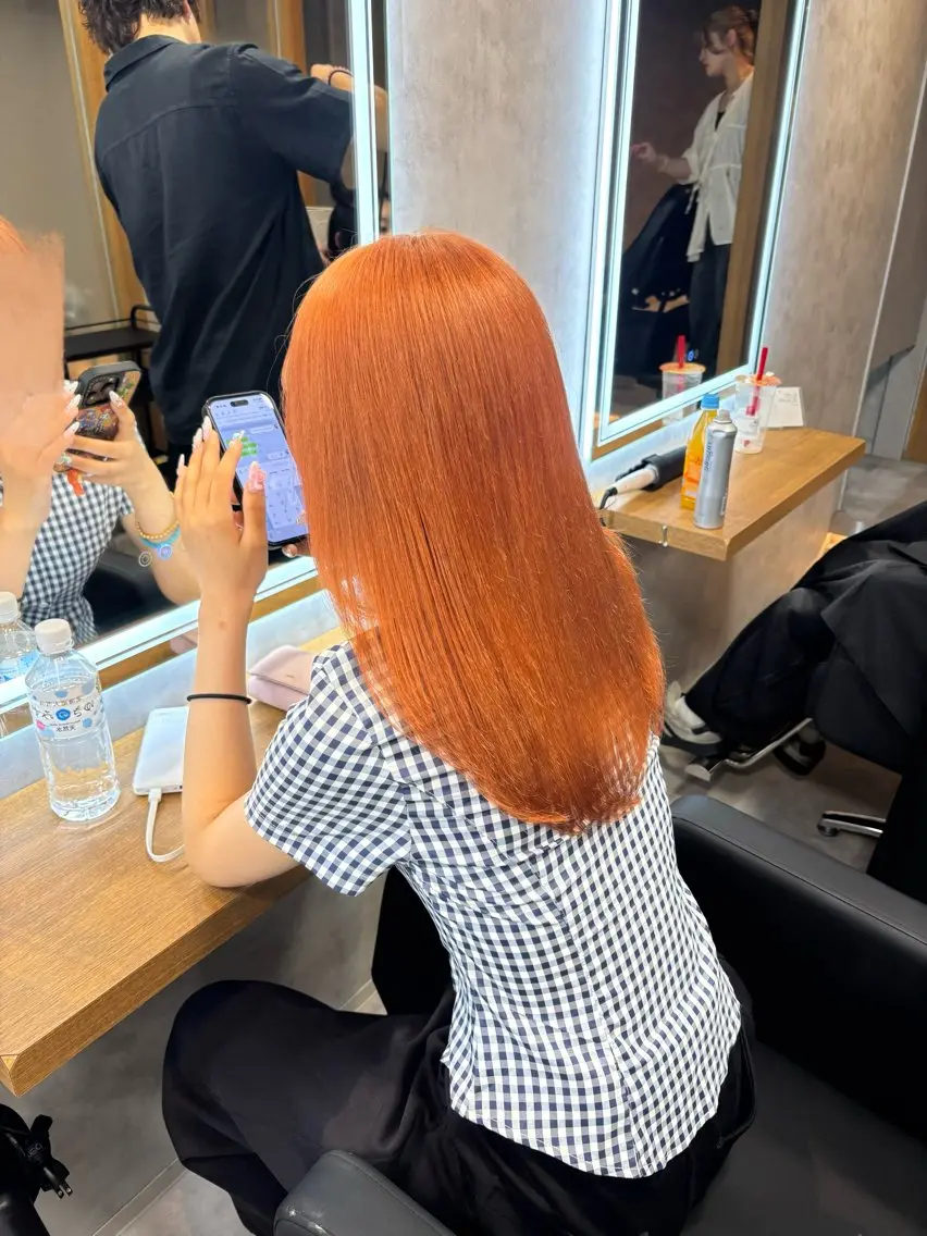ロング カラー パーマ ヘアアレンジ トリートメント ヘッドスパ ヘアセット 透明感ブリーチカラー 🌈TOMOHIROのヘアスタイル
