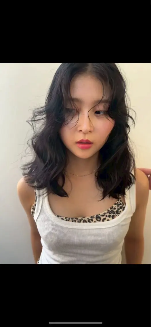 ミディアム ヘアカラー 太田 遙のヘアスタイル