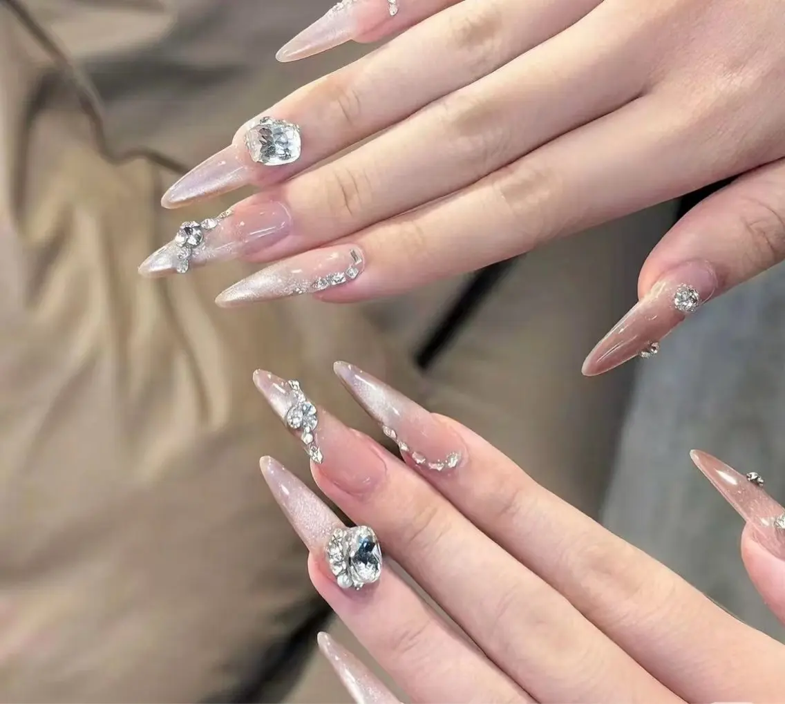ネイル ハンドネイル D-BEAUTY Nailsalonのネイルデザイン