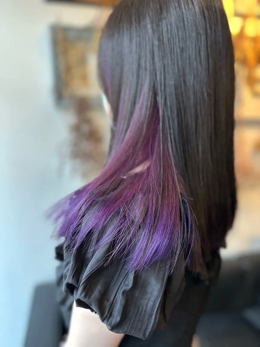セミロング カラー グラデーションカラー パープルカラー ヘアカラー 💜推しインナー カラー/菊池柊真💜のヘアスタイル