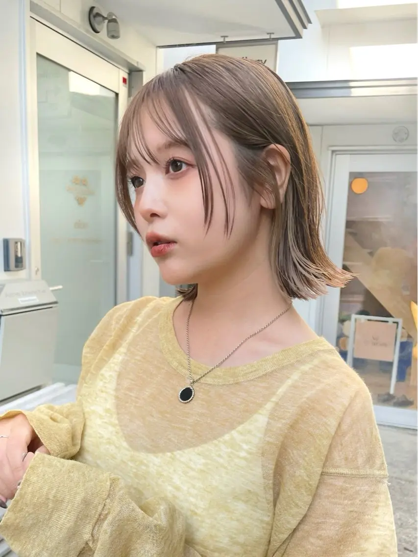 ミディアム カラー 切りっぱなしボブ ボブレイヤー ボブ くびれヘア 顔まわりレイヤー 結べるレイヤーボブ くびれLady表参道のヘアスタイル