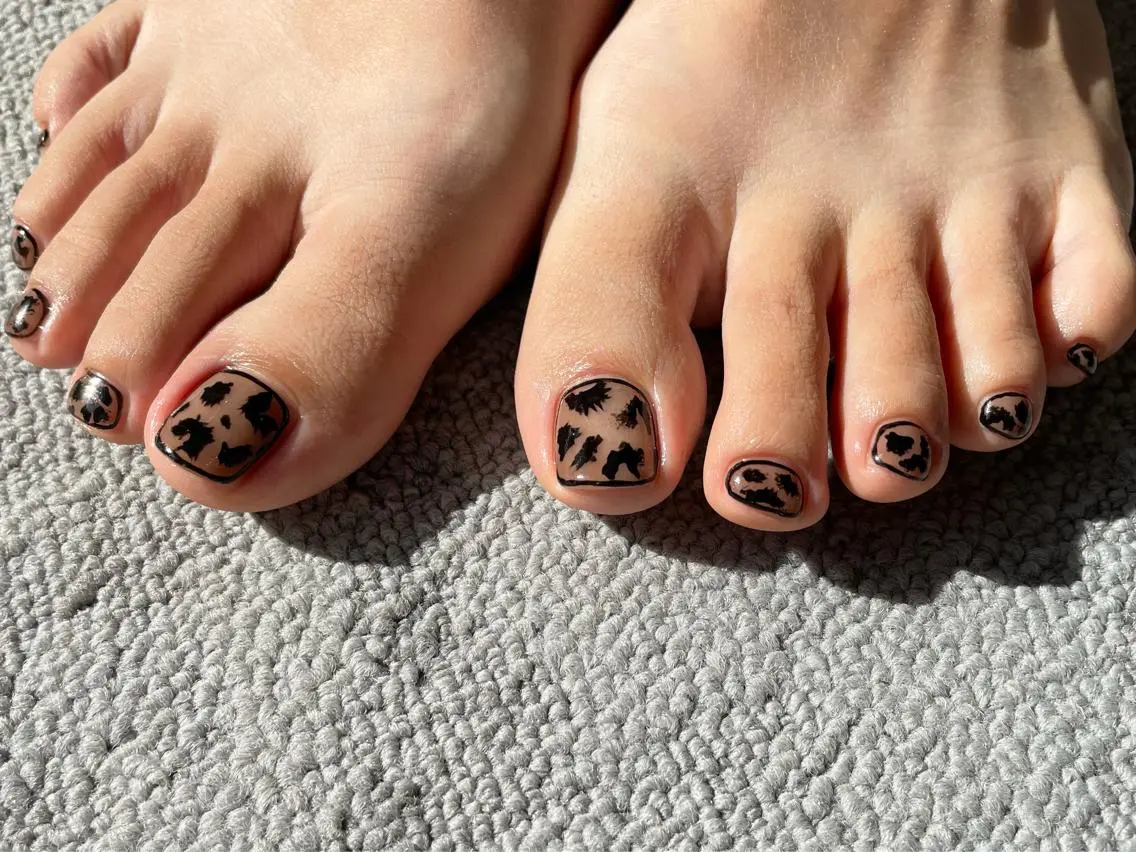 ネイル 持ち込み フットネイル riri-nail Rie Endoのネイルデザイン