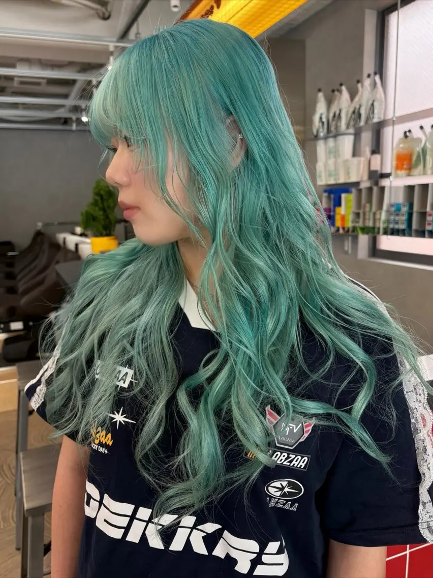 ロング ヘアカラー 褒められる ハイトーン⭐️カノンのヘアスタイル
