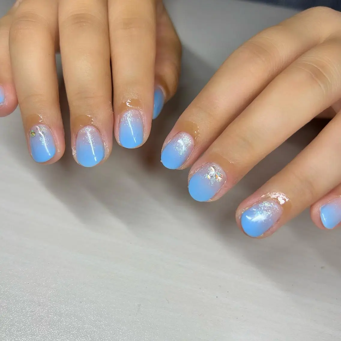 ネイル 水色 ハンドネイル 【Yappy🌈】 💖P-tanaのネイルデザイン