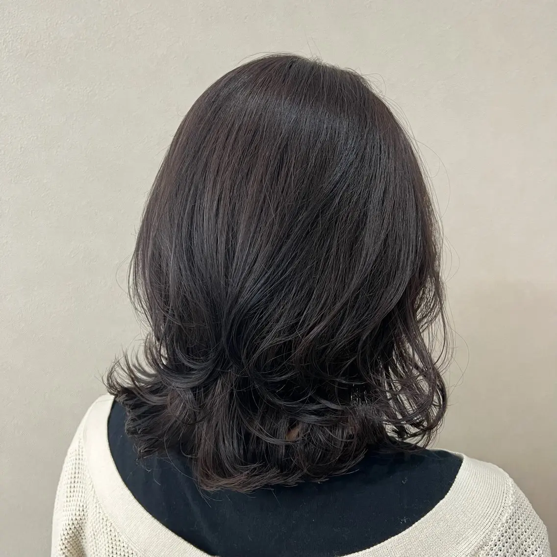 ミディアム レイヤーカット 小顔カット Zina京都河原町店 rinaのヘアスタイル