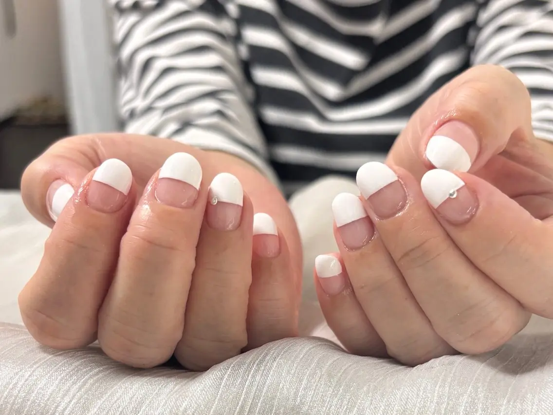 ネイル ハンドネイル コネコ ネイルサロンのネイルデザイン