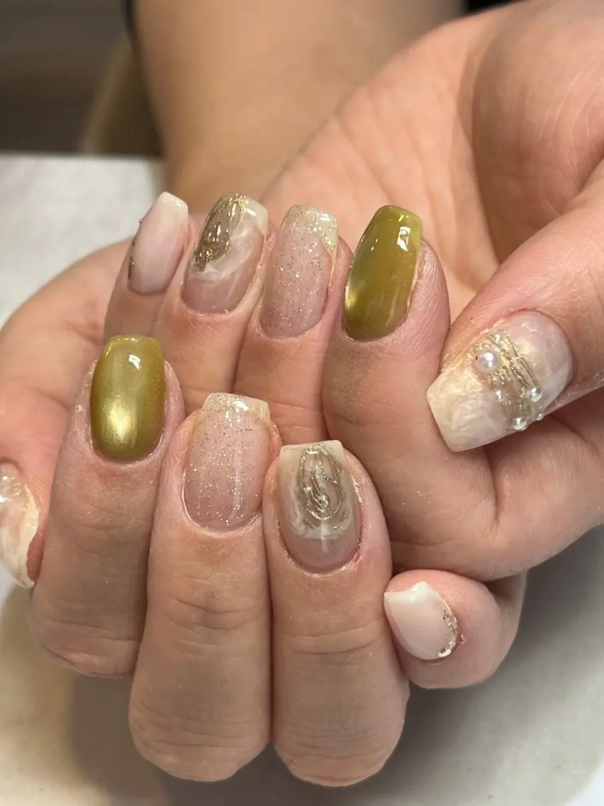 ネイル ハンドネイル AYANO nanaのネイルデザイン