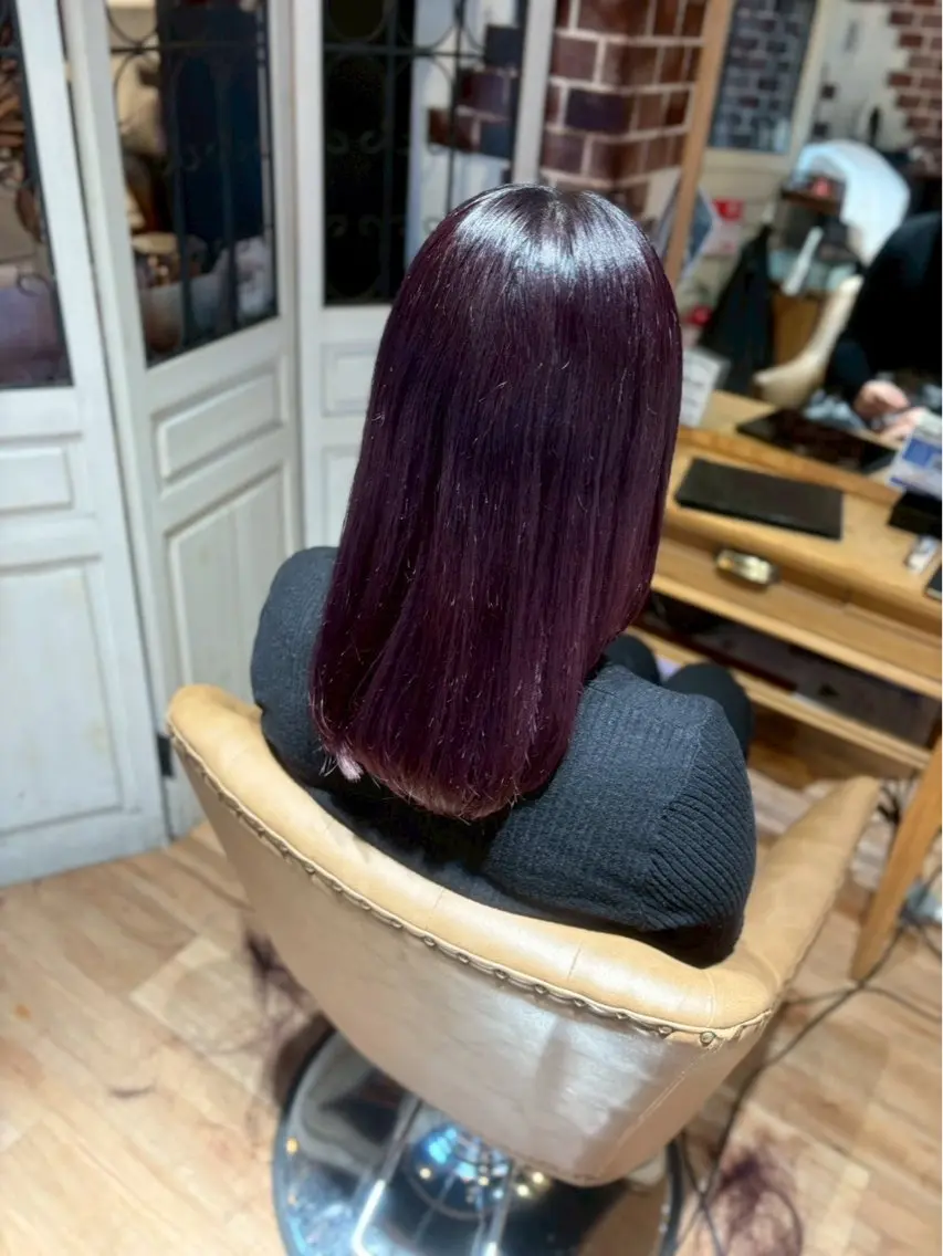 ロング ヘアカラー ブリーチ・カットモデ ル募集中🫧高口小春のヘアスタイル