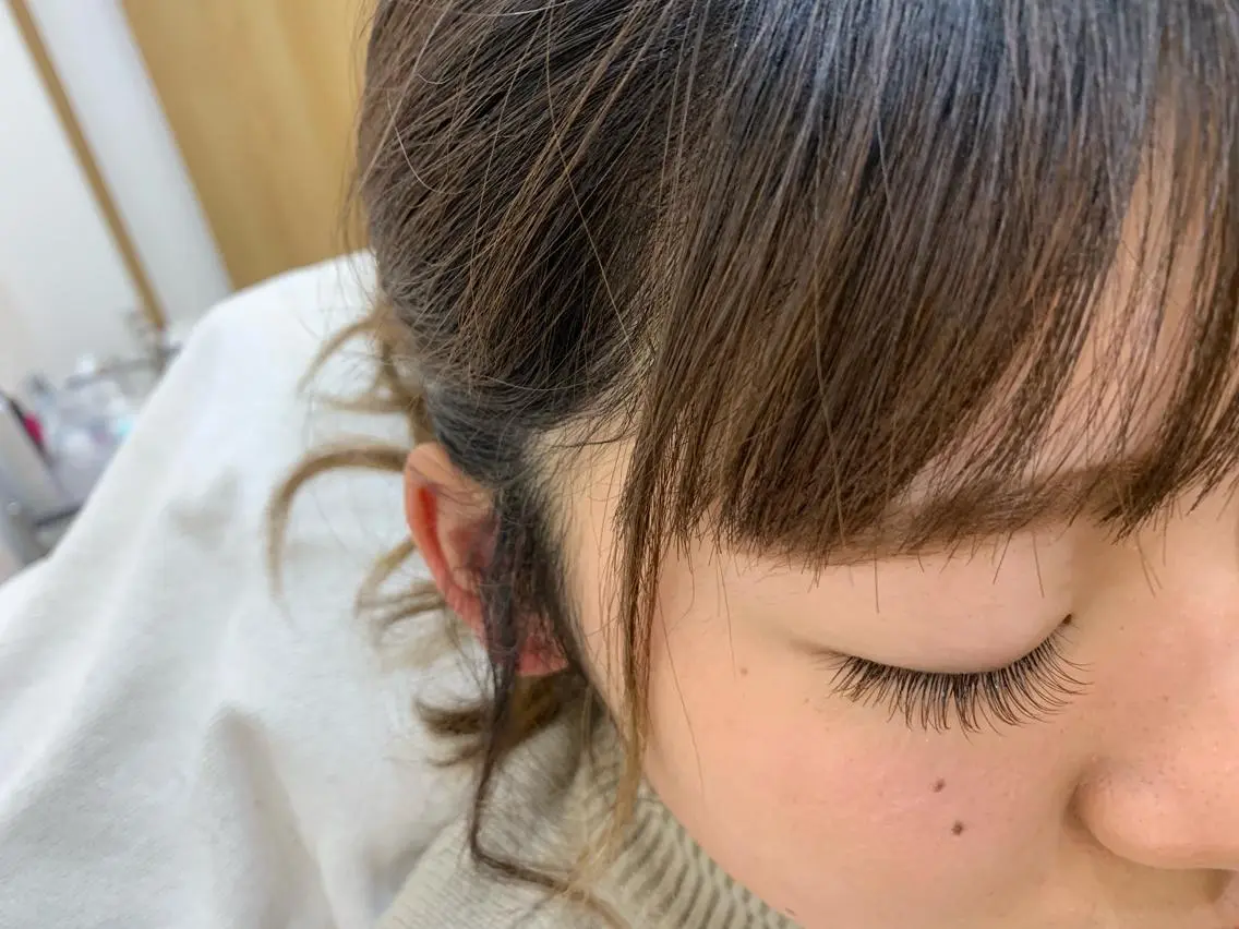 マツエク・マツパ カラーマツエク BETTISH. MAIのマツエク・マツパデザイン