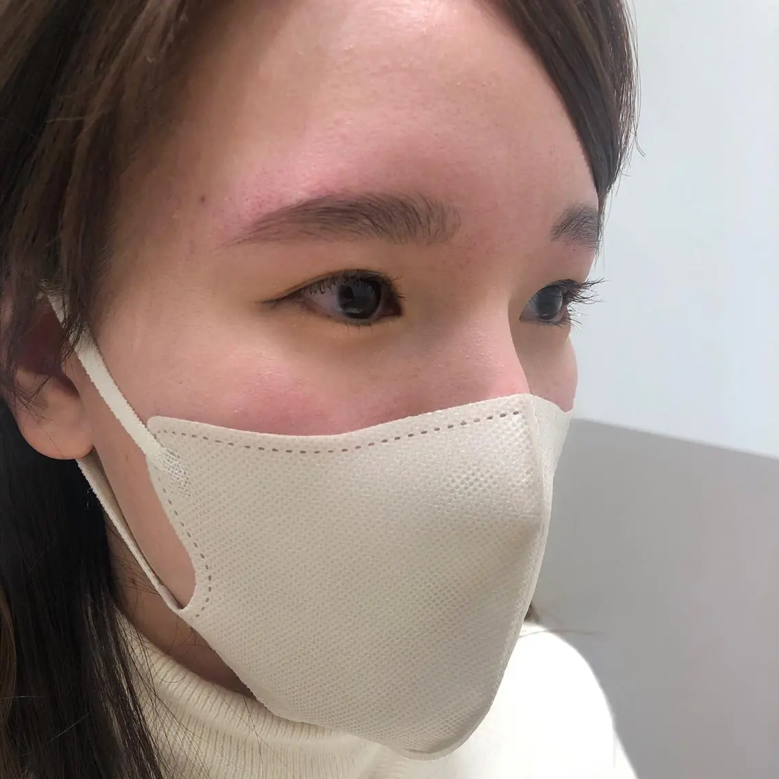 マツエク・マツパ アイブロウ ハリウッドブロウリフト 眉毛ワックス脱毛 眉毛 まつ毛パーマ suu梅田のエステ・リラクイメージ