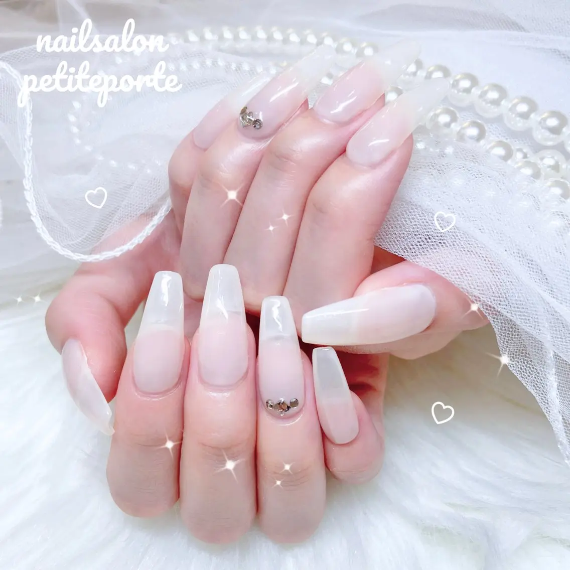 抜群の強度❗️オフ無料🌟長さだし10本+ダメージケアワンカラーorラメグラ💅🏻💖の写真