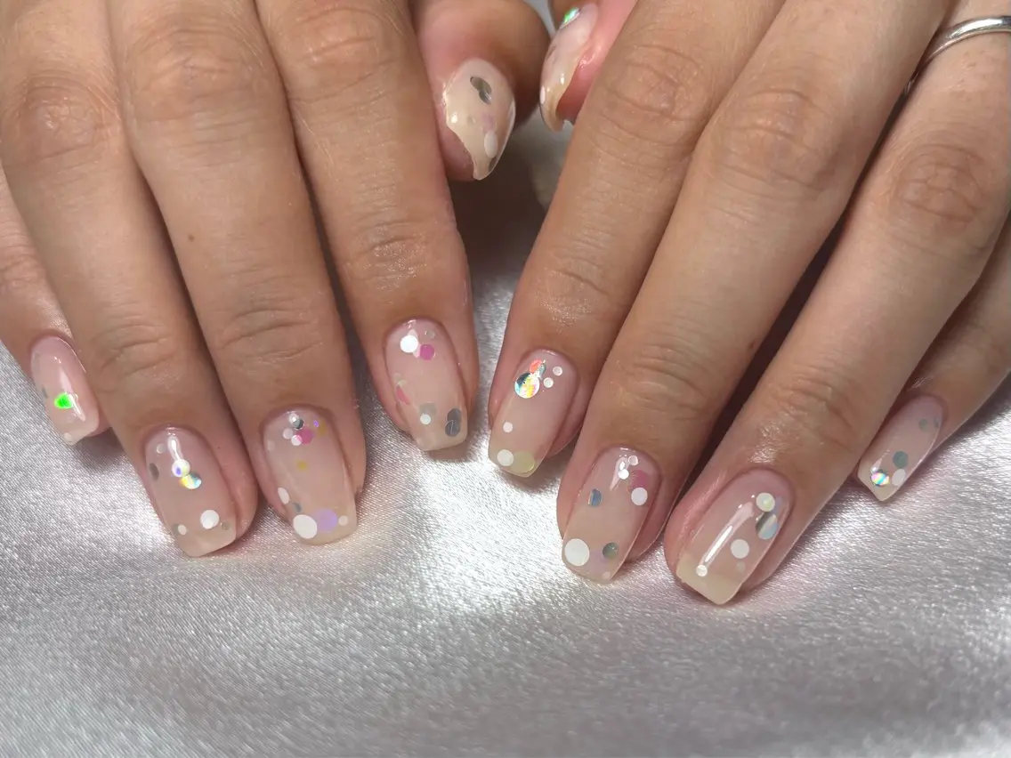 ミディアム ハンドネイル Nailsalon Puttiのネイルデザイン