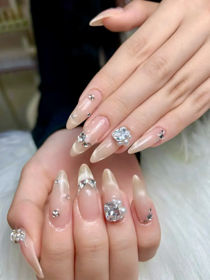 ネイル ハンドネイル Swan Nail Salonのネイルデザイン