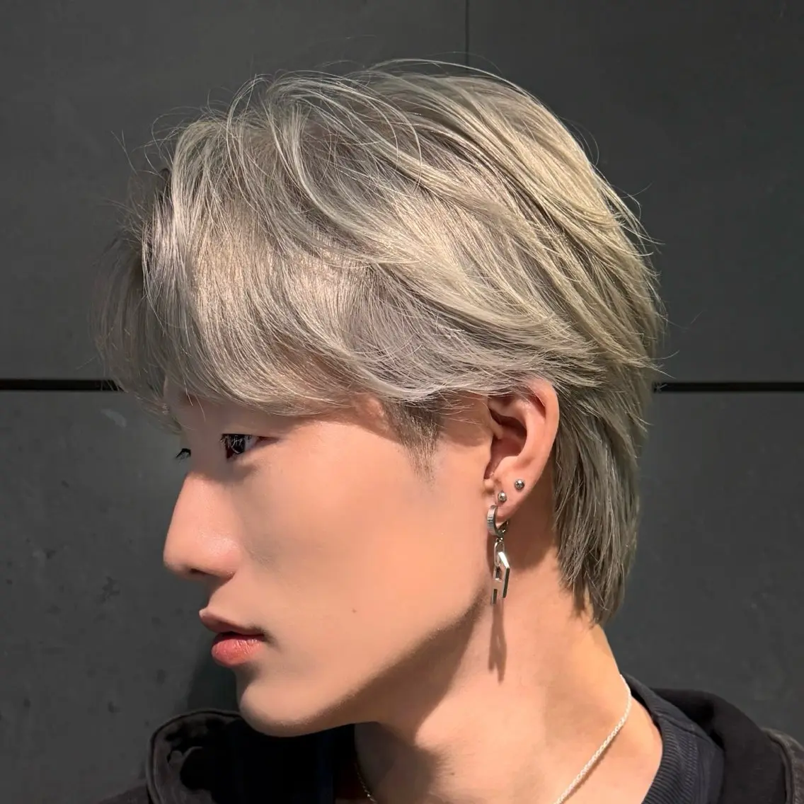 【原宿で1番イケてる👑ハイトーンヘア】メンズカット+ダメージレスダブルカラーの写真