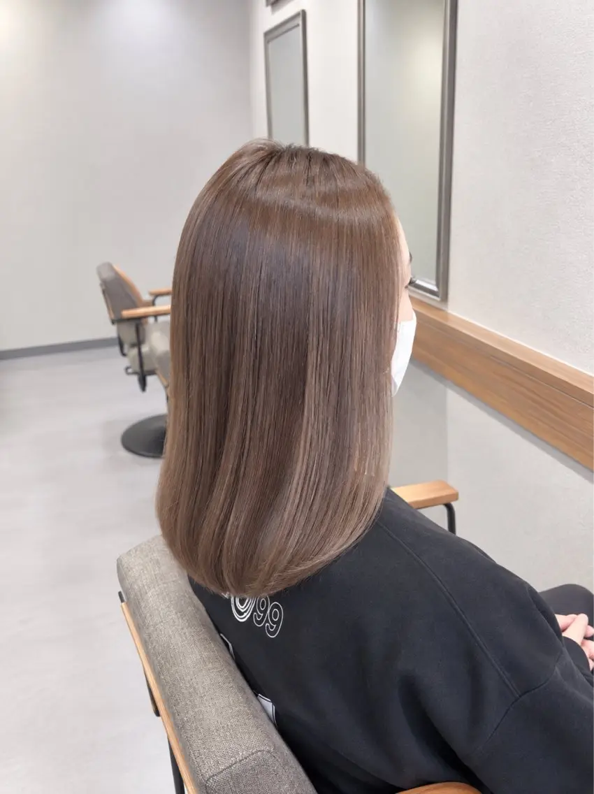 ミディアム カラー パーマ 髪質改善 縮毛矯正 ストレートパーマ カット ヘアカラー 縮毛矯正 トリートメント ショート✖️縮毛矯正 ✂️秋山知穂✂️のヘアスタイル