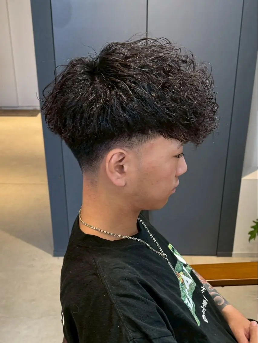 パーマ メンズ りき カラー縮毛 レディースも可能のヘアスタイル