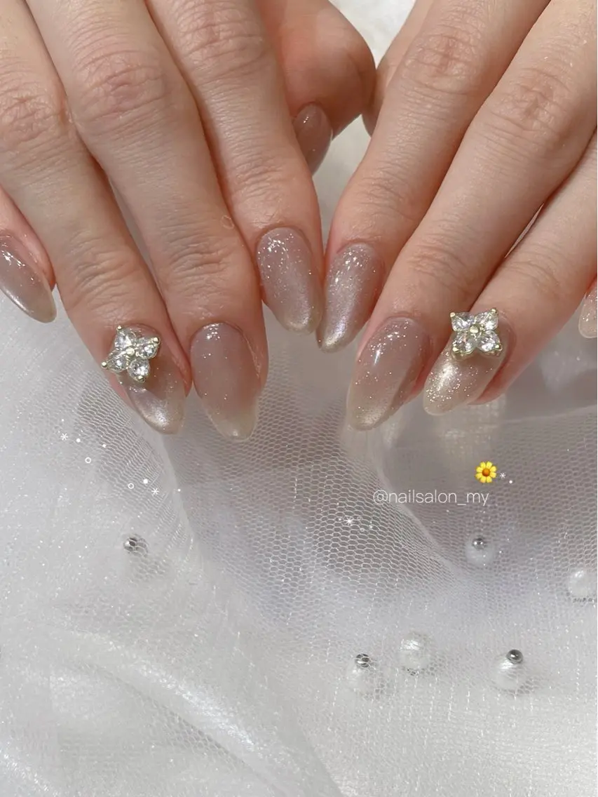 ネイル ハンドネイル フットネイル NailSalon MYのネイルデザイン