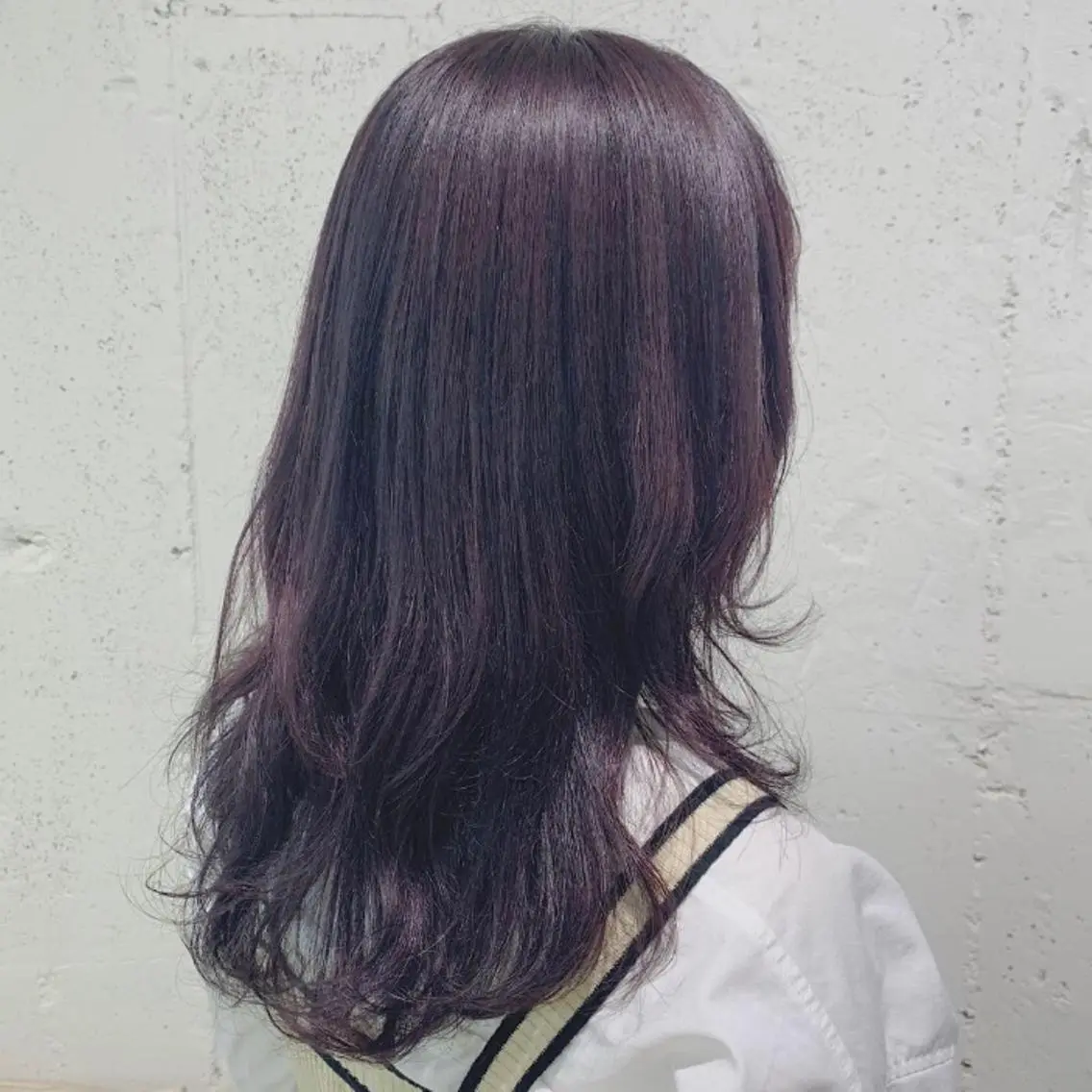 ロング カラー パーマ ヘアアレンジ アッシュ ベージュカラー デザインカラー イヤリングカラー グラデーションカラー 髪質改善🫧ベージュ 椙山 響のヘアスタイル