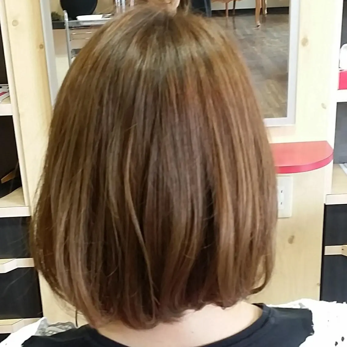 カラー ショート 羽田 ヨシキのヘアスタイル