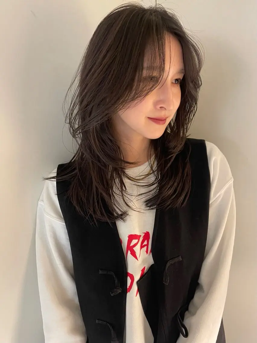 【透明感カラー+ 4step トリートメント】の写真