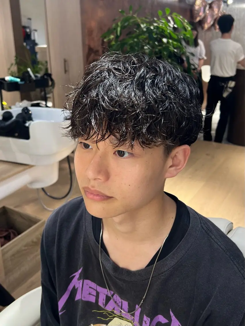 ショート パーマ メンズ カット パーマ 梅田茶屋町メンズ 専門美容師 山元一平のヘアスタイル