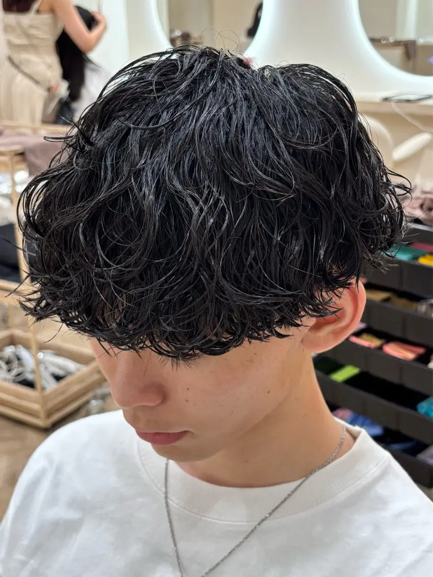 ショート パーマ メンズ 波巻きパーマ カット パーマ トリートメント パーマ職人DAIKI ツイスパ/波巻きのヘアスタイル