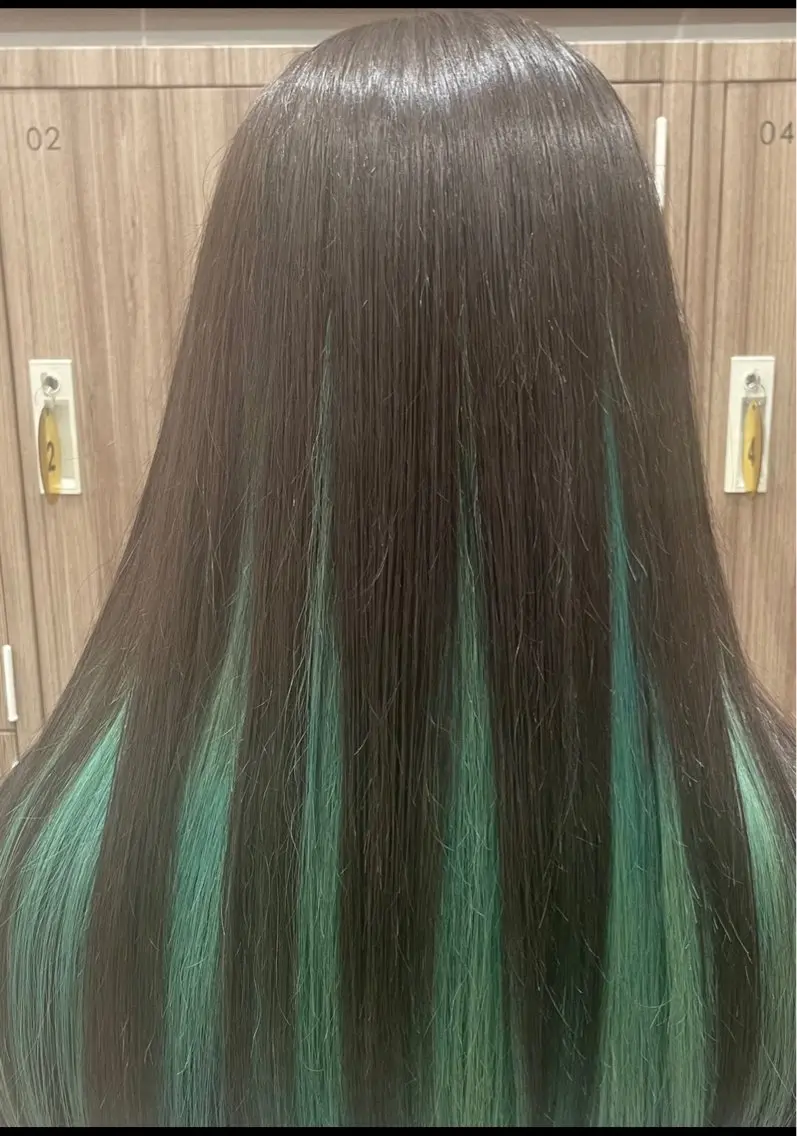 セミロング カラー ブリーチ🎨デザイン カラー/れいじ🩶のヘアスタイル