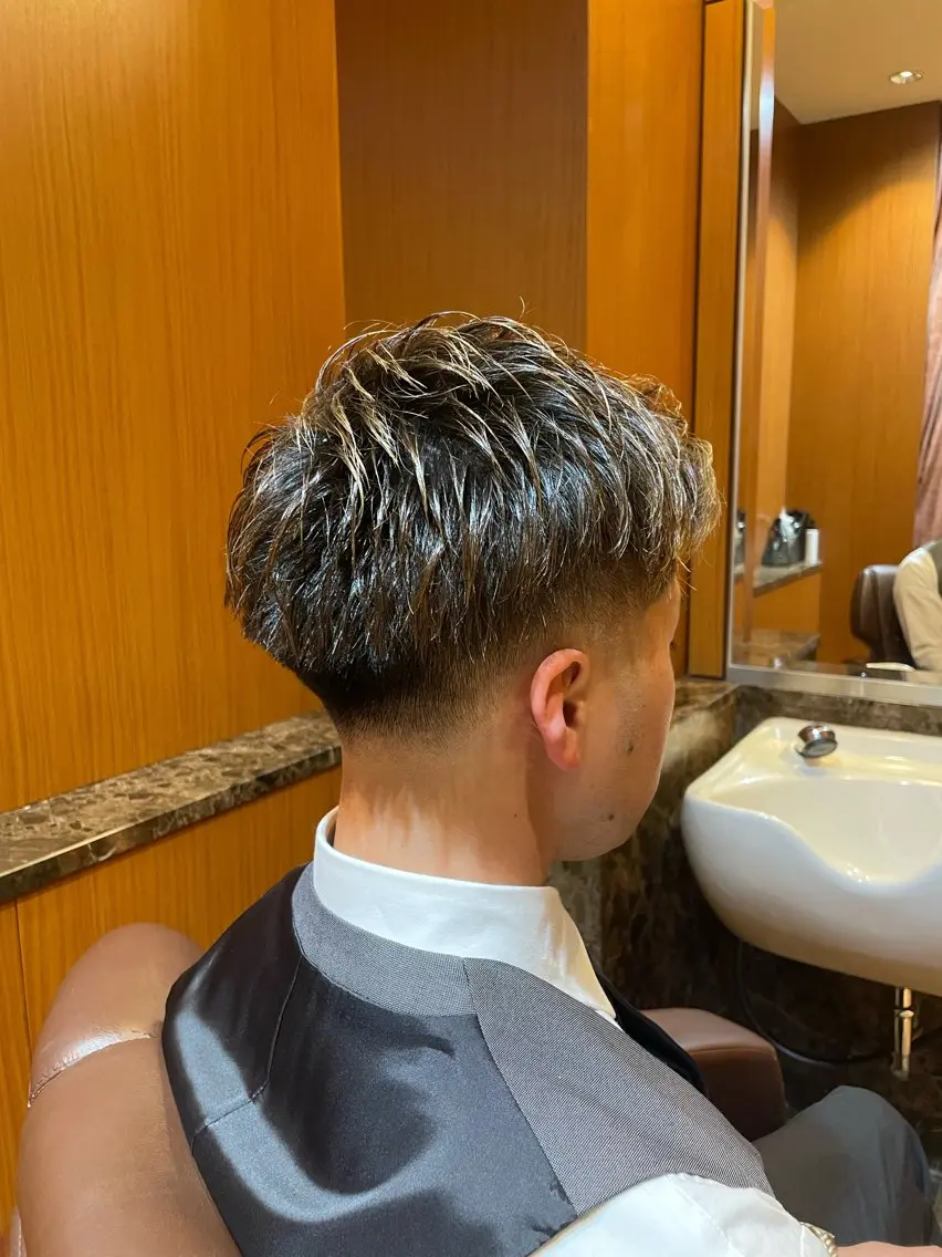 メンズ カット シマサキ シイナのヘアスタイル
