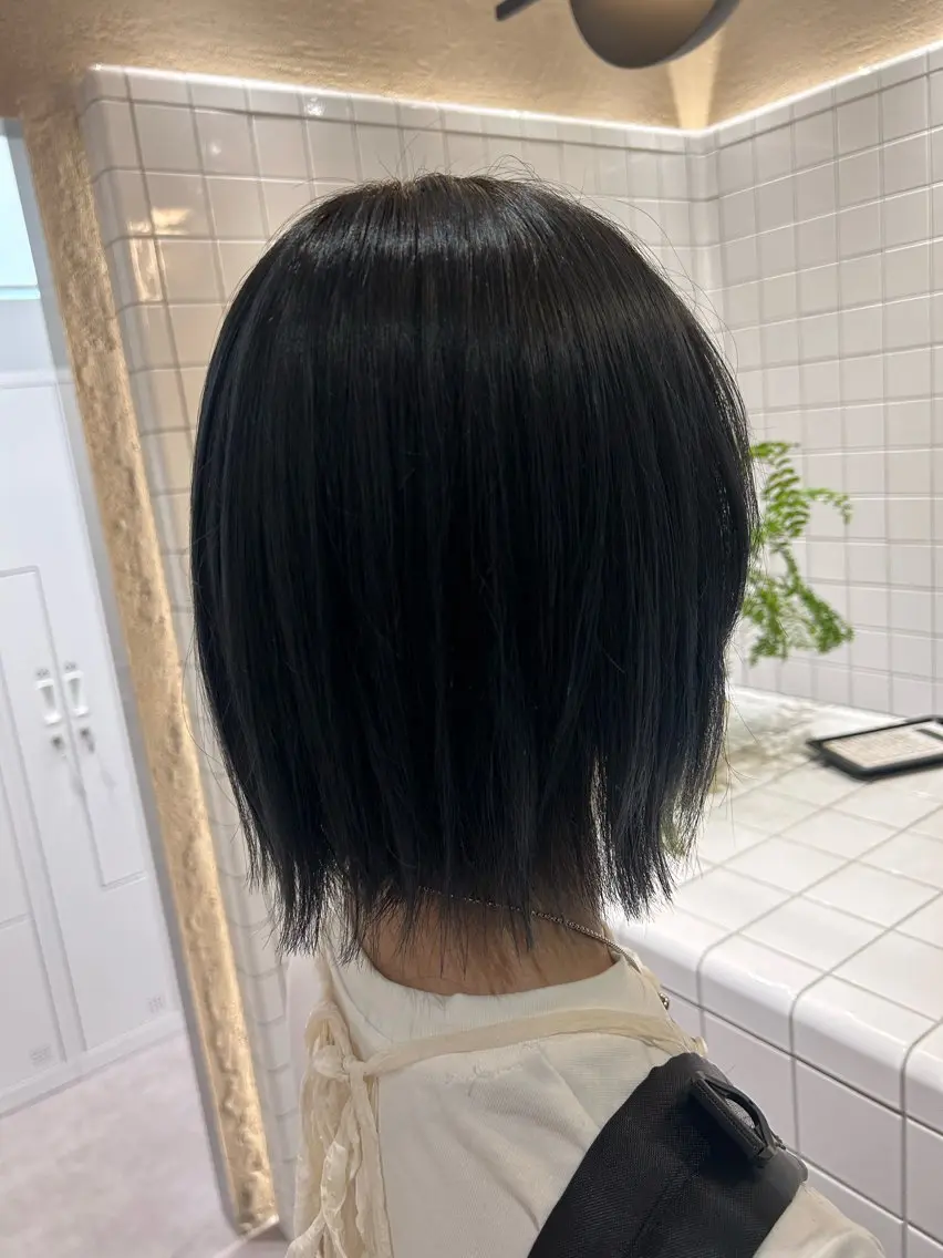 ミディアム カラー グレージュ ボブ 外ハネヘア レイヤー/ボブ/ パーマ/HARUKAのヘアスタイル