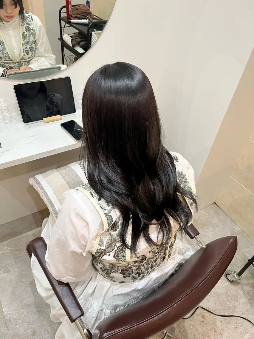 ロング 【髪質改善 艶髪】 布川 莉穂のヘアスタイル