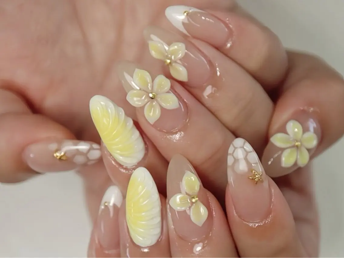 ネイル オーロラネイル チークネイル フットネイル フレンチネイル ジェルネイル ハンドネイル ハンドケア NEW NAIL💞 yukiのネイルデザイン