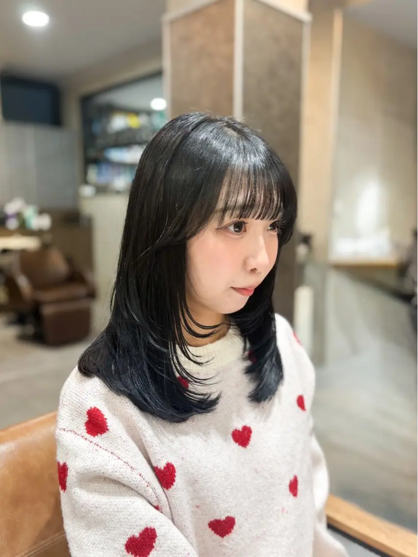 【お家での再現性◎】顔周りレイヤーカットの写真