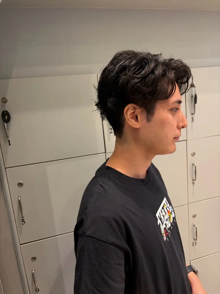 パーマ メンズ earth銀座 青山🩵のヘアスタイル