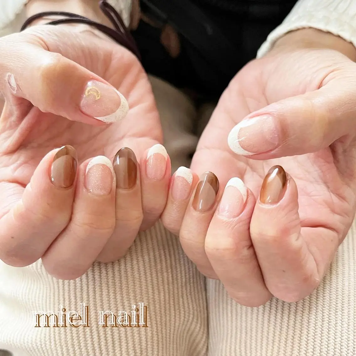 ネイル フレンチネイル グラデーション ショートネイル 冬ネイル ハンドネイル miel nailのネイルデザイン