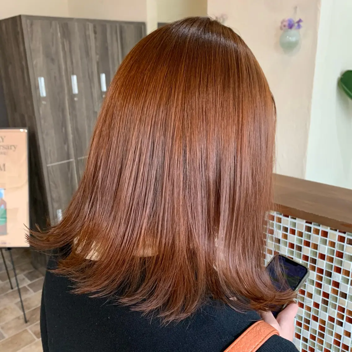 カラー ブラウンカラー オレンジ オレンジブラウン 礒谷 夏帆のヘアスタイル