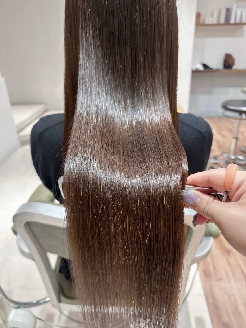 ロング 縮毛矯正 かとう きりん🎀🪽のヘアスタイル