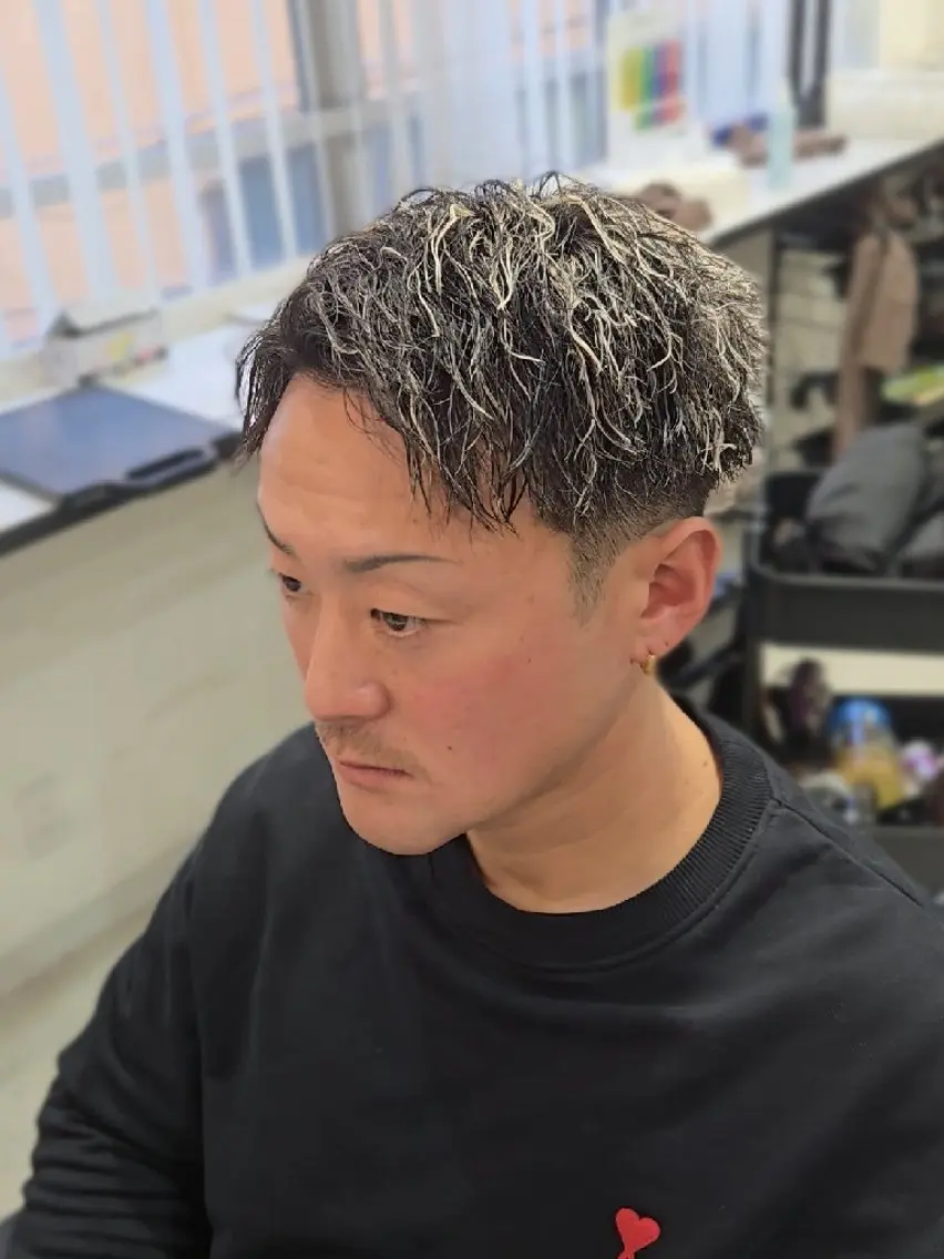 メンズ ショート パーマ カラー メンズメッシュ メンズパーマ メッシュ カット ヘアカラー パーマ トリートメント ヘアセット LEN名古屋/パーマ 海外ヘア/メンズ特化のヘアスタイル