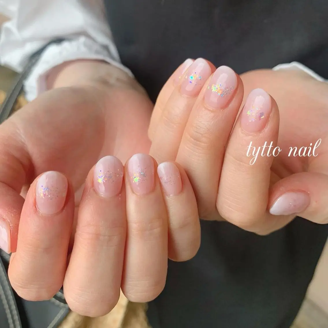 ネイル オーロラネイル ホログラムネイル キラキラネイル 韓国ネイル オフィスネイル ハンドネイル tytto nail ❤︎‪‪eri‪‪のネイルデザイン