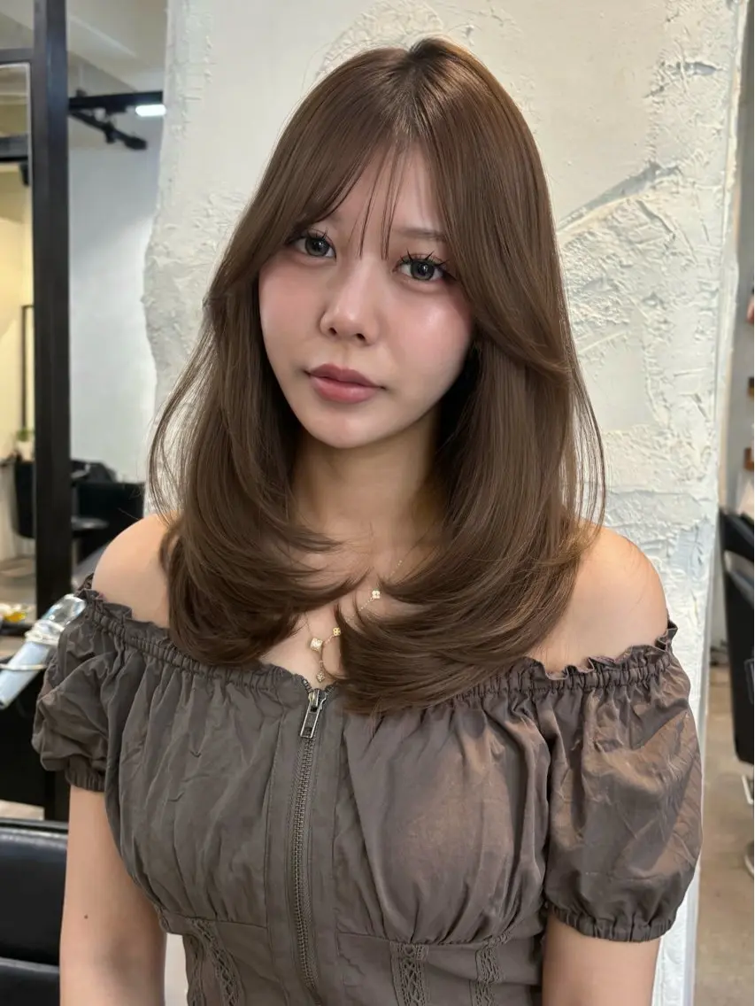 ロング カラー カット ヘアカラー トリートメント 赤み・黄み消しカラー 🤍韓国ヘア アオイのヘアスタイル