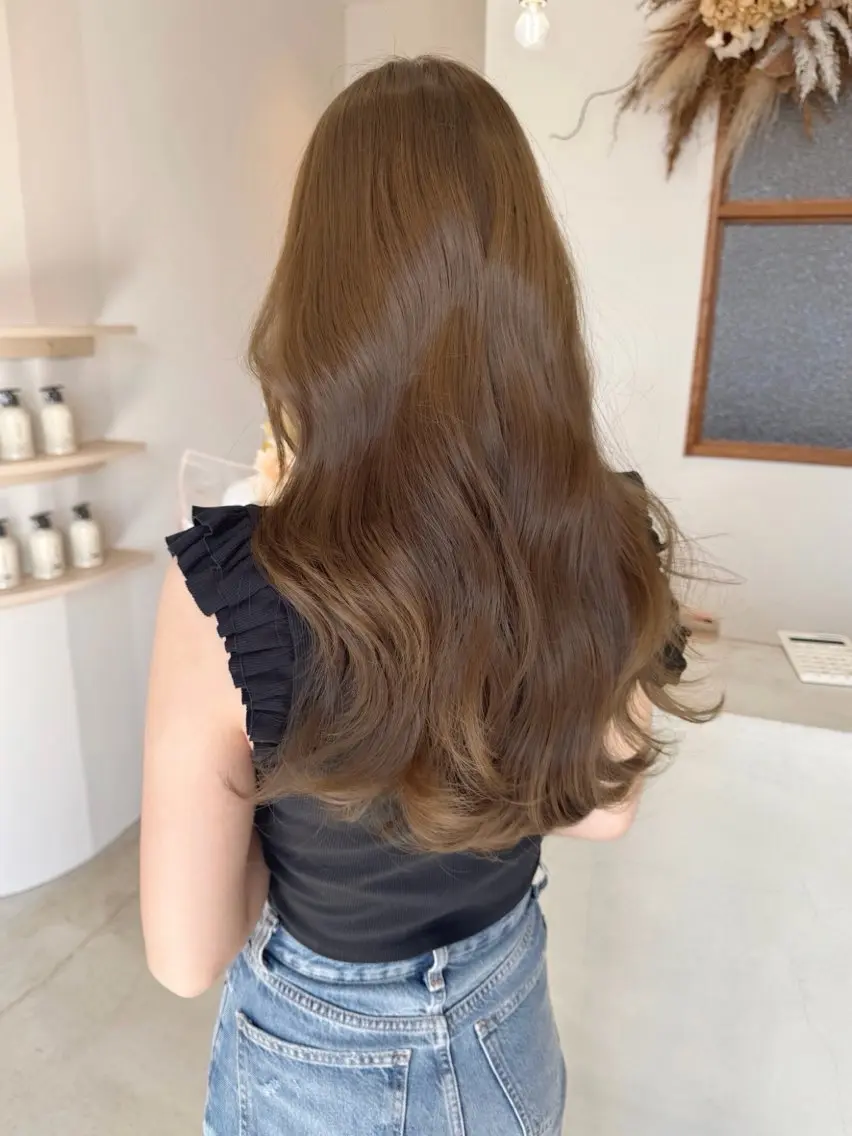 ロング ヘアカラー Himari /Aimer小山のヘアスタイル