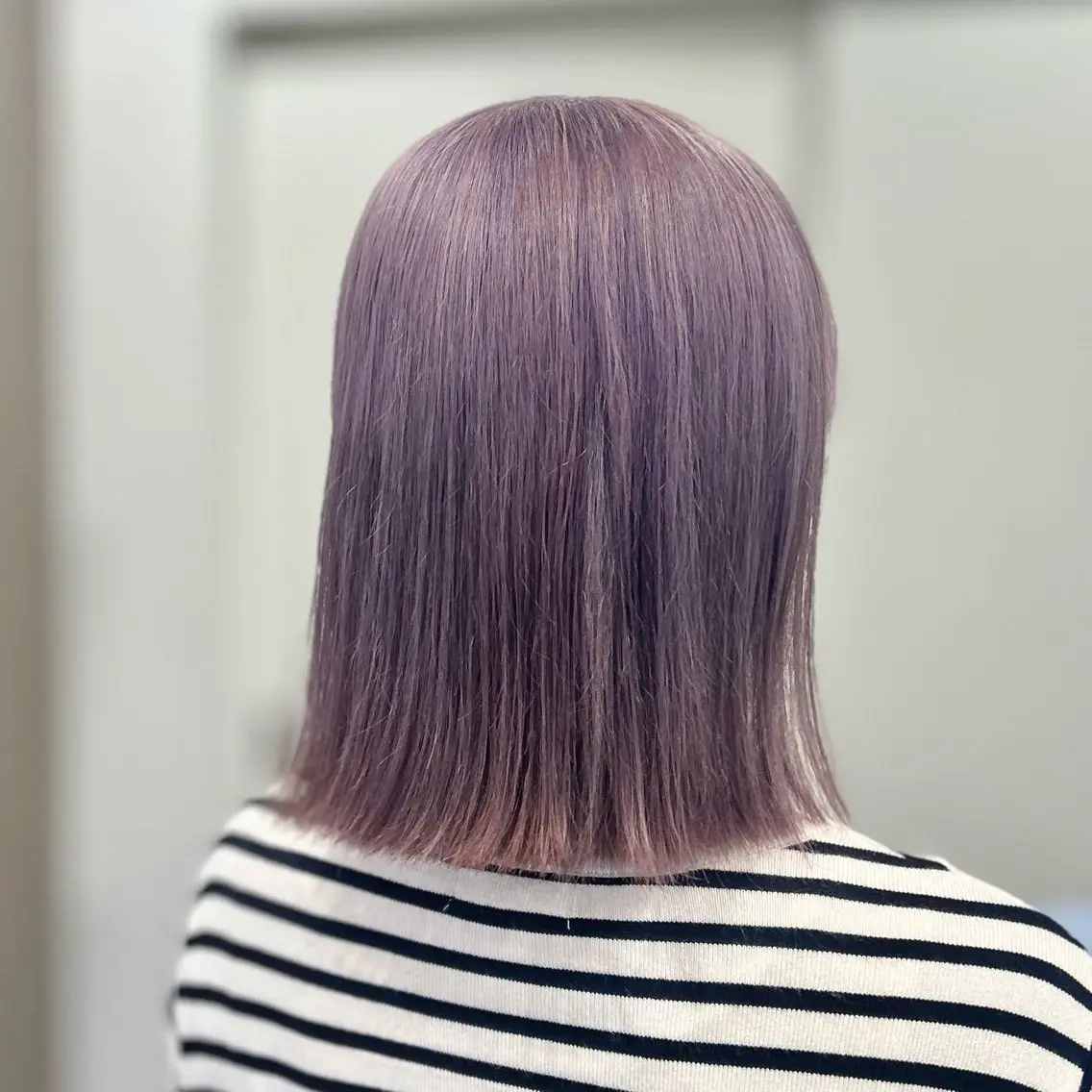 ミディアム カラー ラベンダーカラー 🤍 minaのヘアスタイル