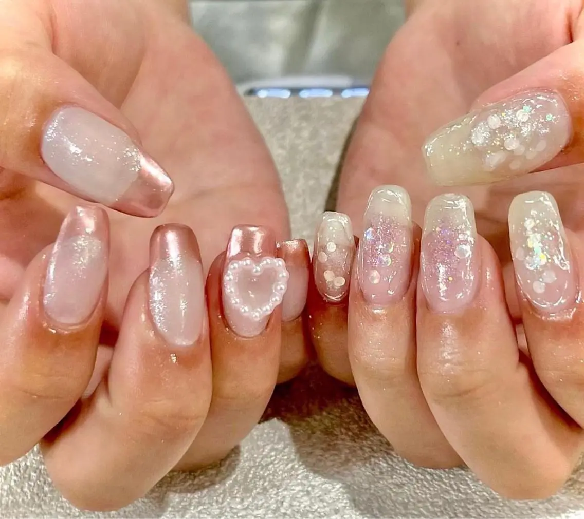 ネイル フレンチネイル ハート キラキラネイル 韓国ネイル ミラーネイル ハンドネイル Salon Ｋのネイルデザイン