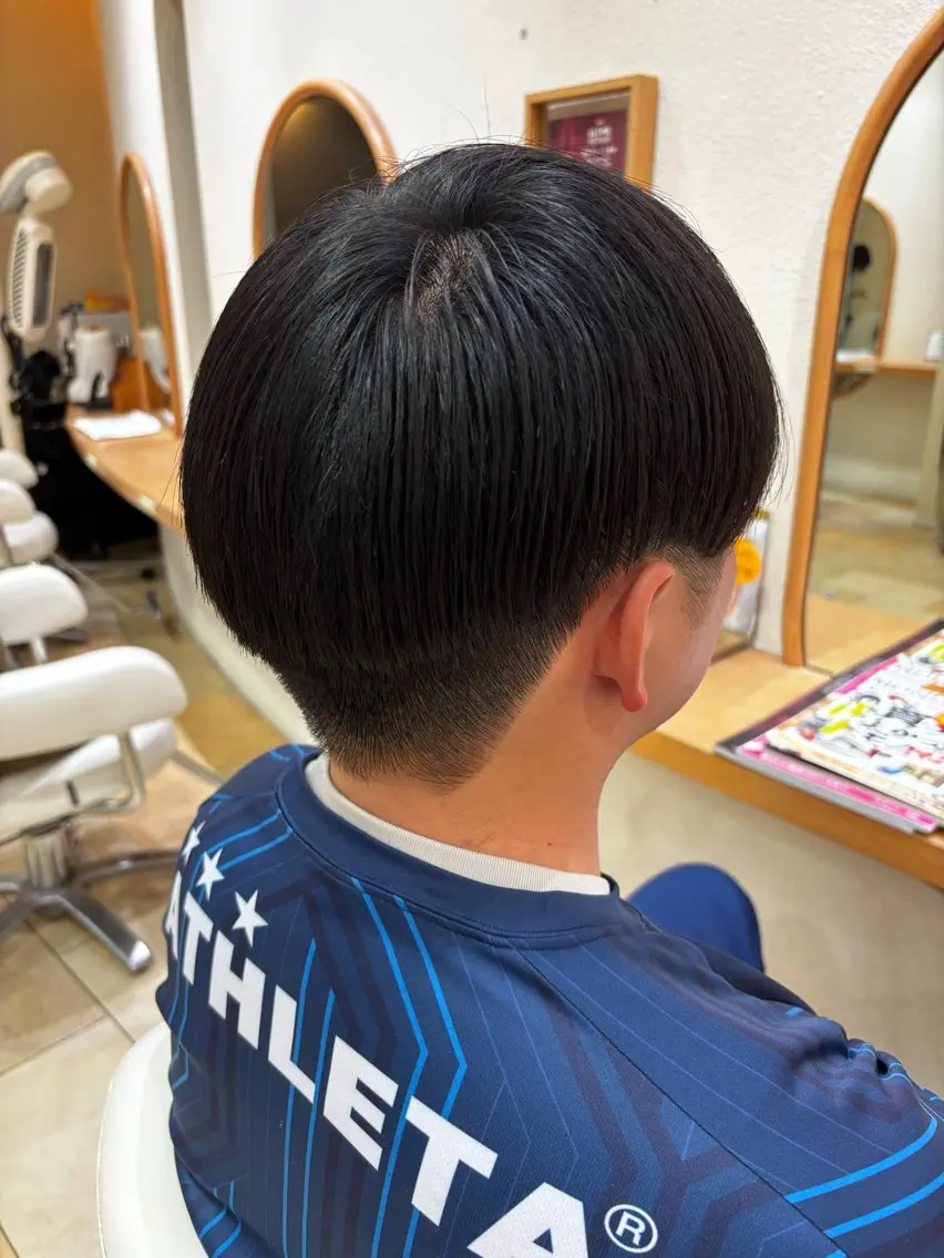 メンズ マッシュ ツーブロック 刈り上げ カット 工藤 榛透のヘアスタイル