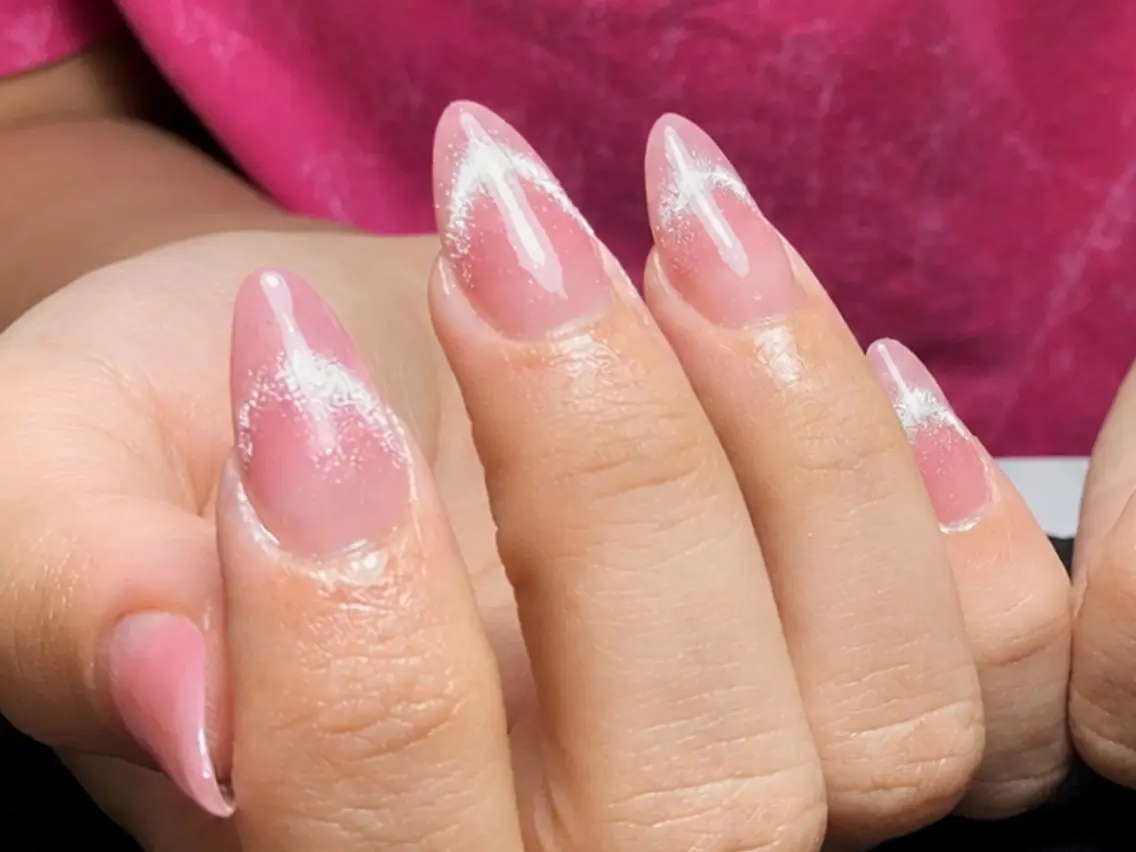 ネイル キラキラネイル 韓国ネイル ラメ(グリッター) ロングネイル マグネットネイル ハンドネイル 高山ルコ(NAIL) 店長のネイルデザイン