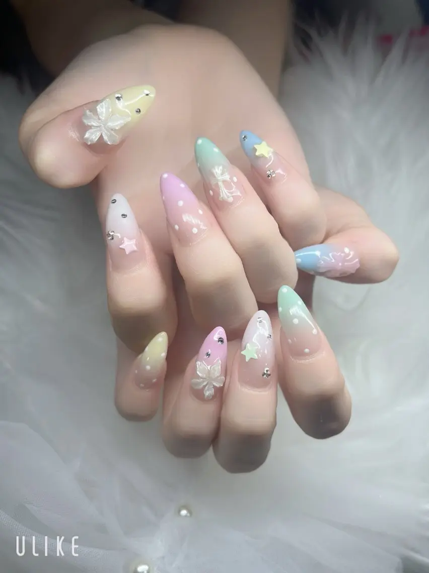 ネイル ハンドネイル YOLO NAILのネイルデザイン