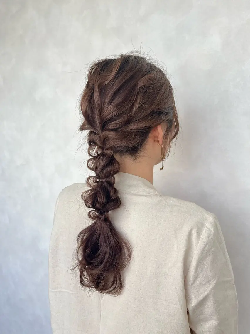 ヘアアレンジ 栗本 栞のヘアスタイル