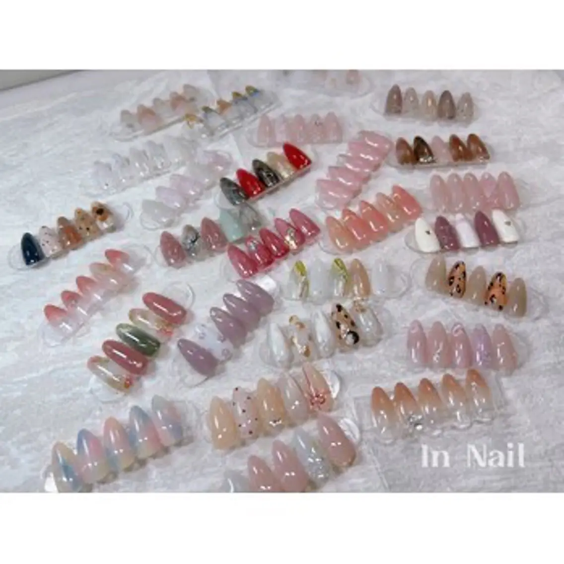 ネイル ハンドネイル in.nail-- 🐈‍⬛riのネイルデザイン