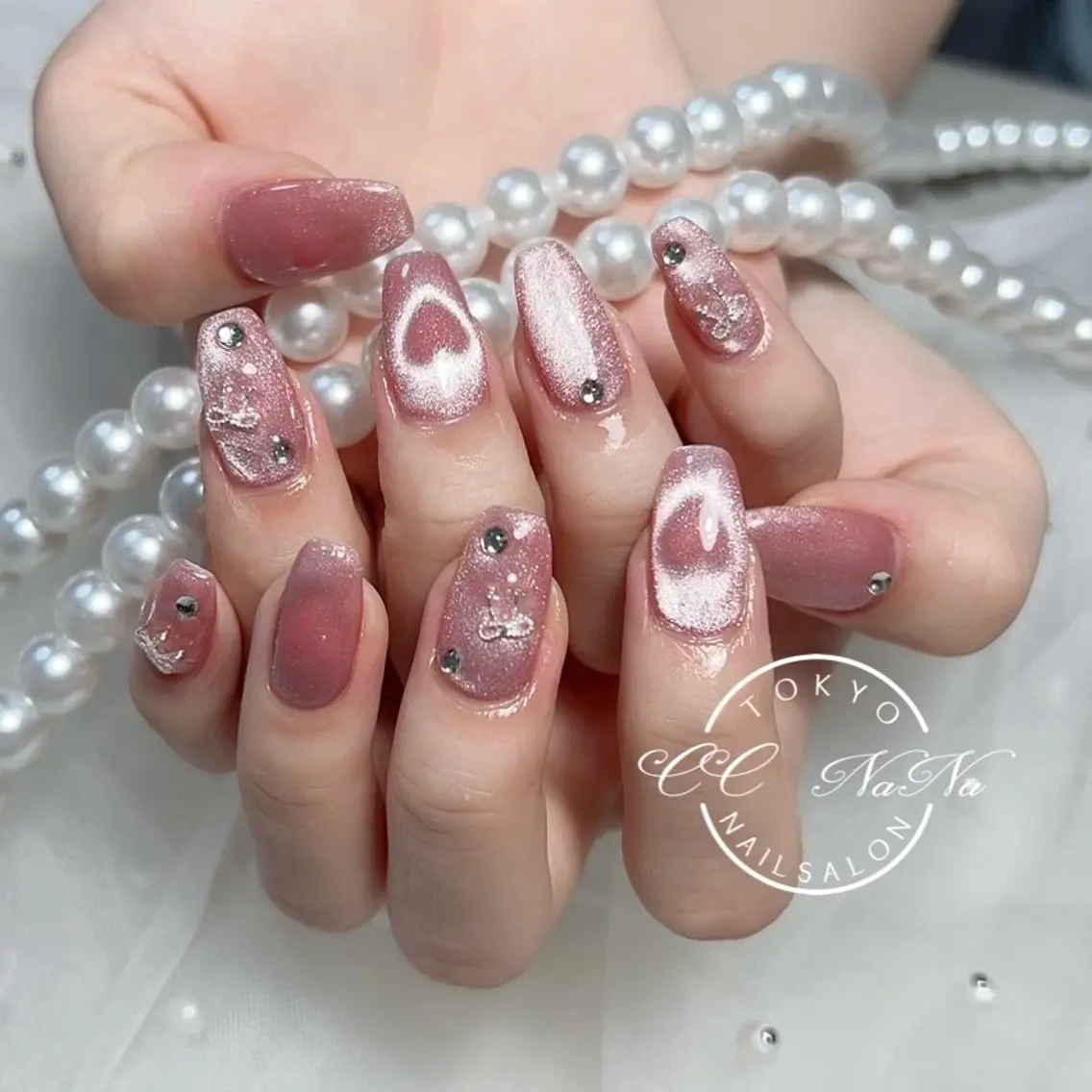 ネイル ハート マグネットネイル 持ち込み ハンドネイル 💎CC・NaNa 韓国風ネイル🌙Cのネイルデザイン