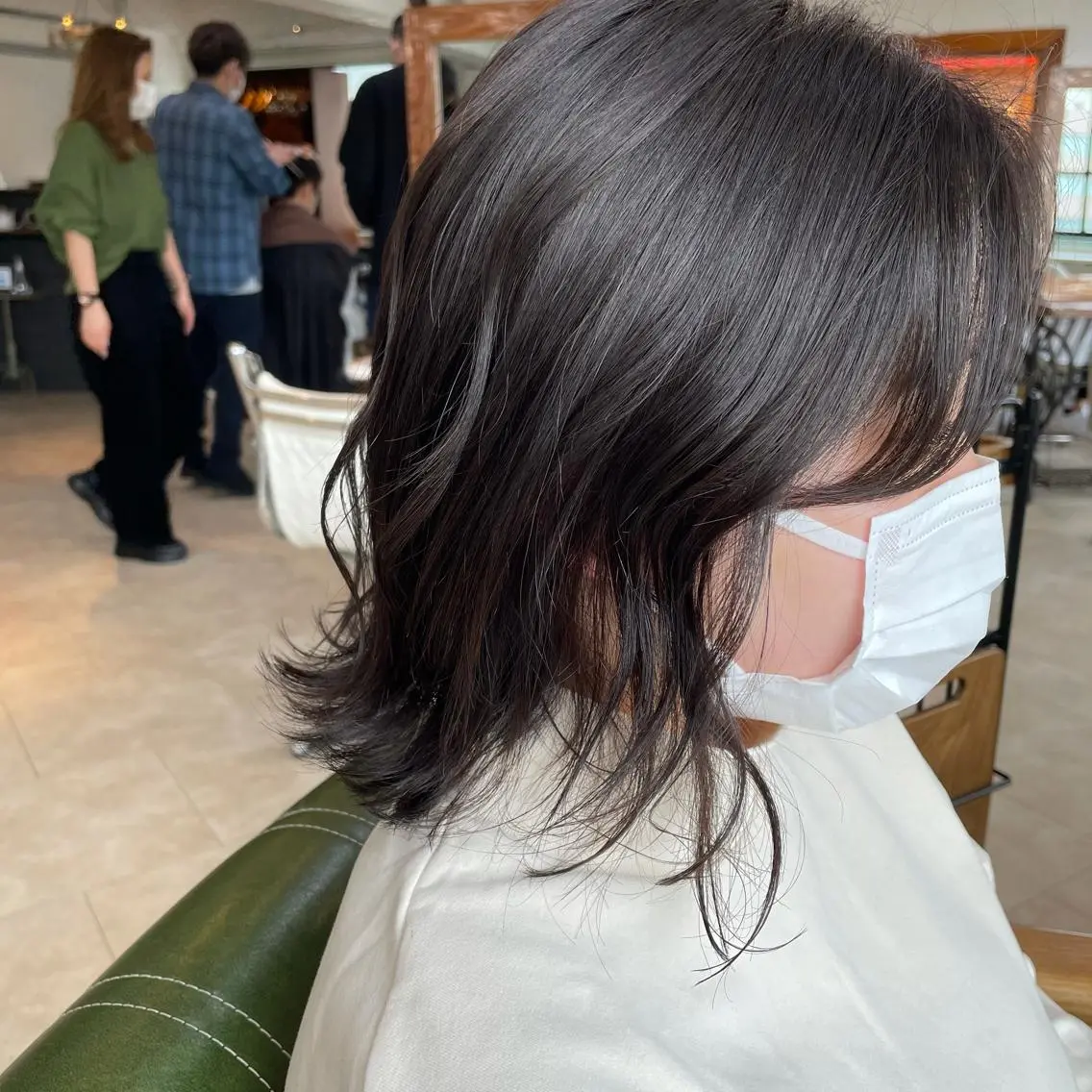 ミディアム 清水 美雪のヘアスタイル