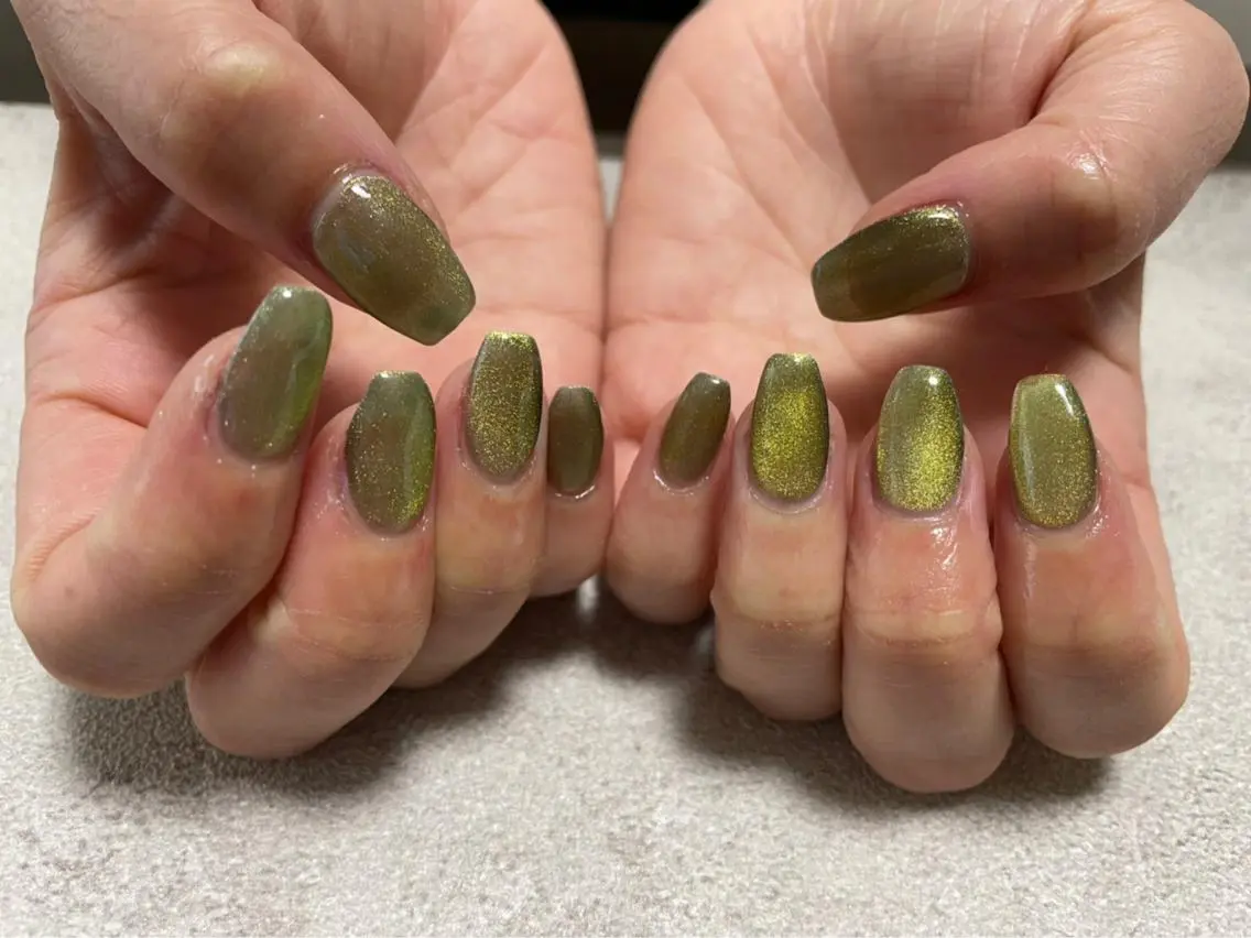 ネイル マグネットネイル ピスタチオネイル ハンドネイル mogunail &blowのネイルデザイン